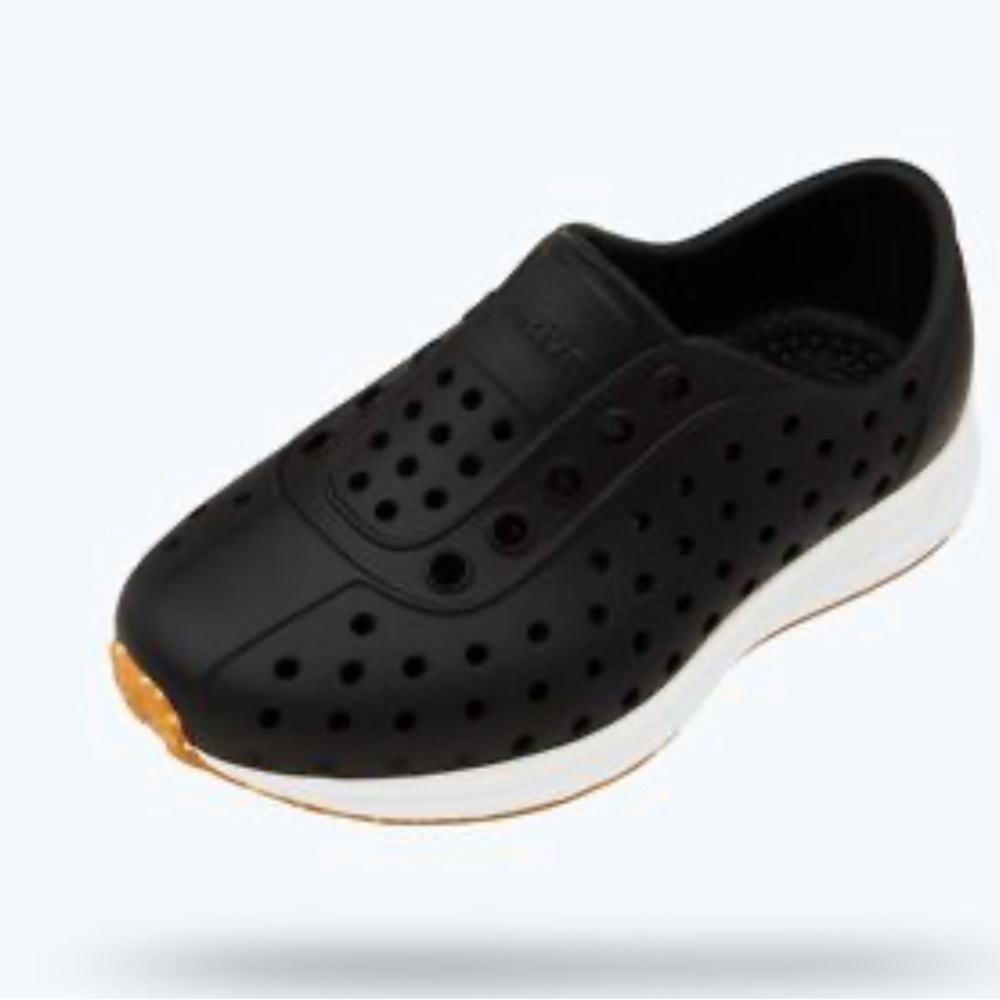 Native -Robbie sugarlite black slip on shoes
